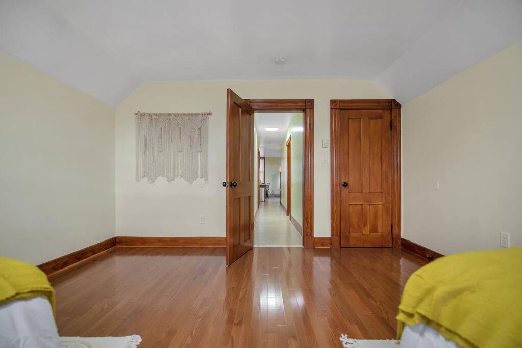 Golden Gem In Heart Of East Rock Quiet 3Br Near Dt And Yale Apartamento New Haven Exterior foto